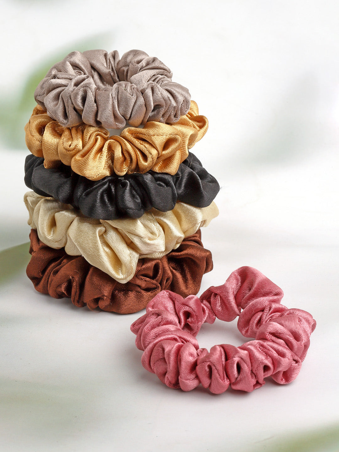 Vouge Hair Accessories Scrunchies For Girls And Women