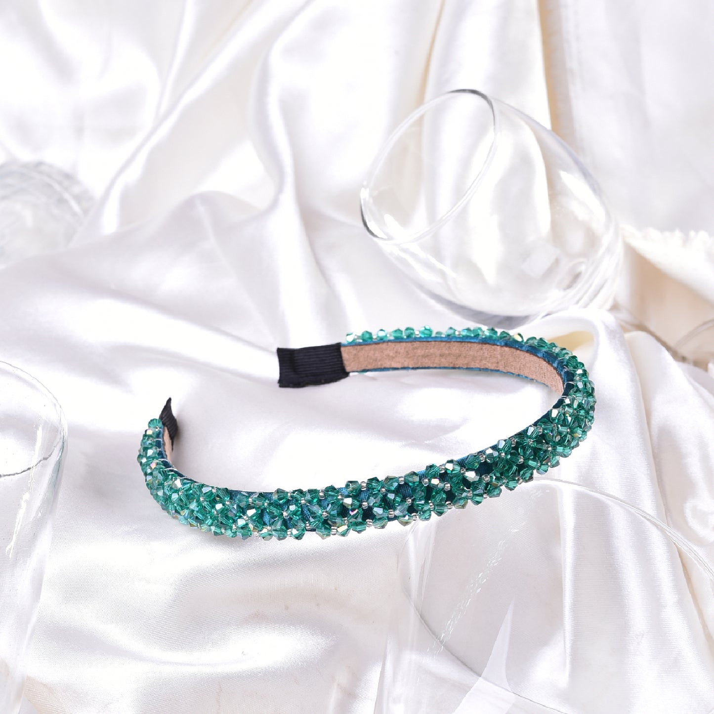 Vogue Hair Accessories Crystal Beaded Plastic Fancy Party Wedding Hairband For Girls